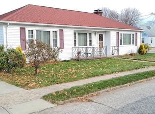 5 Garland Ave, Cranston, RI 02910