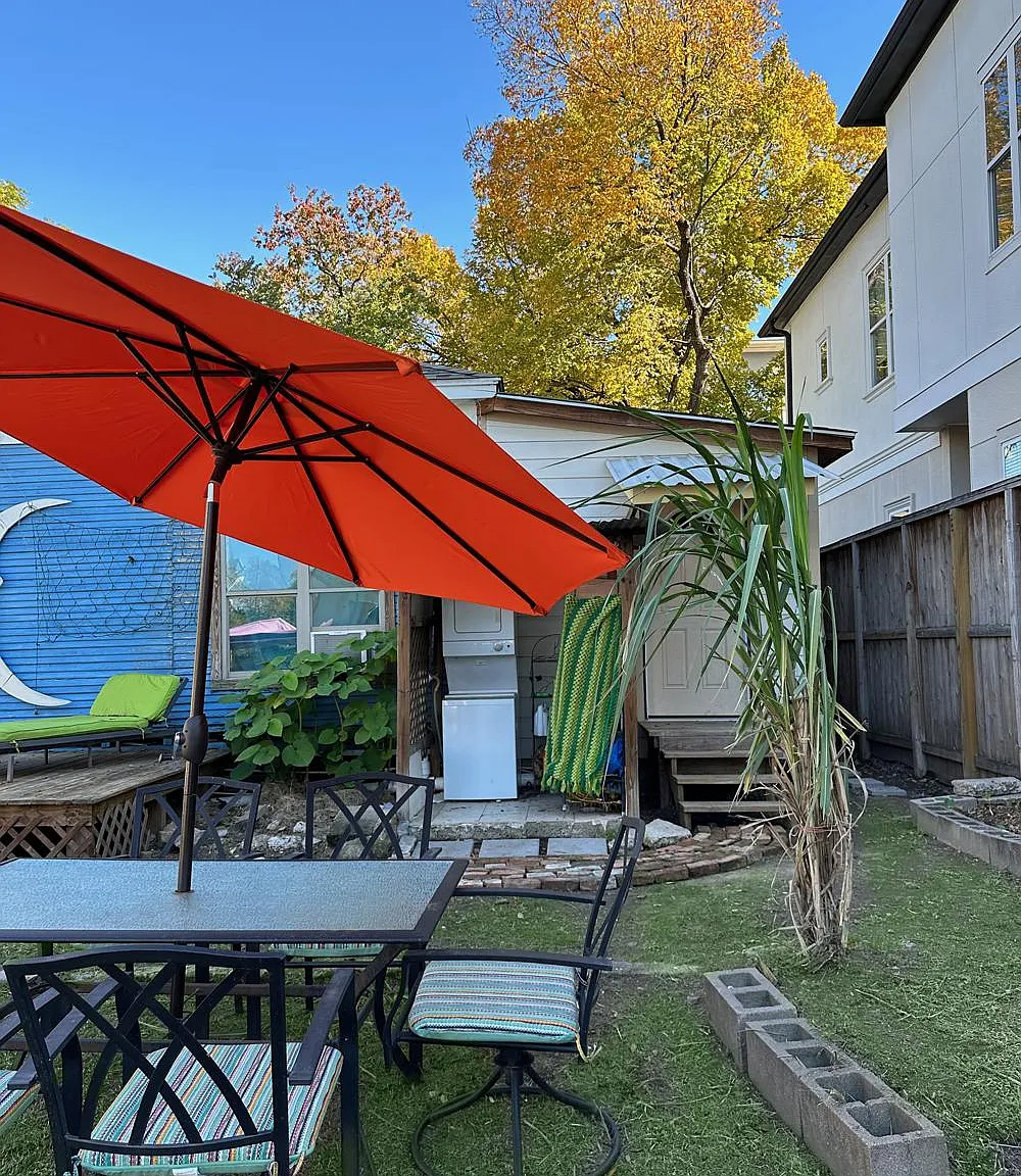1717 Johnson St — Photo 4