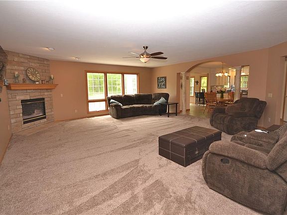 5th image of 12925 Greystone Dr