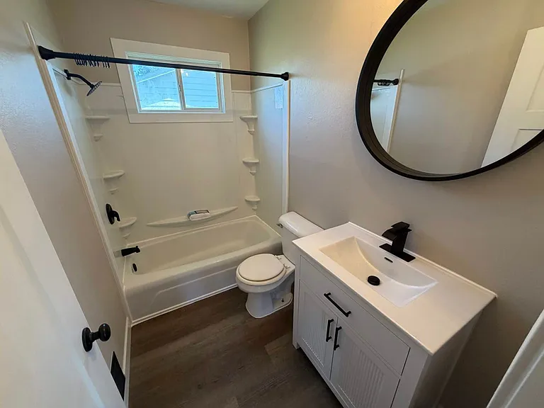 652 W Macarthur Ave — Photo 18