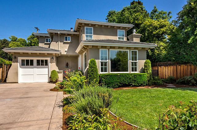 1st image of 689 Ashton Ave