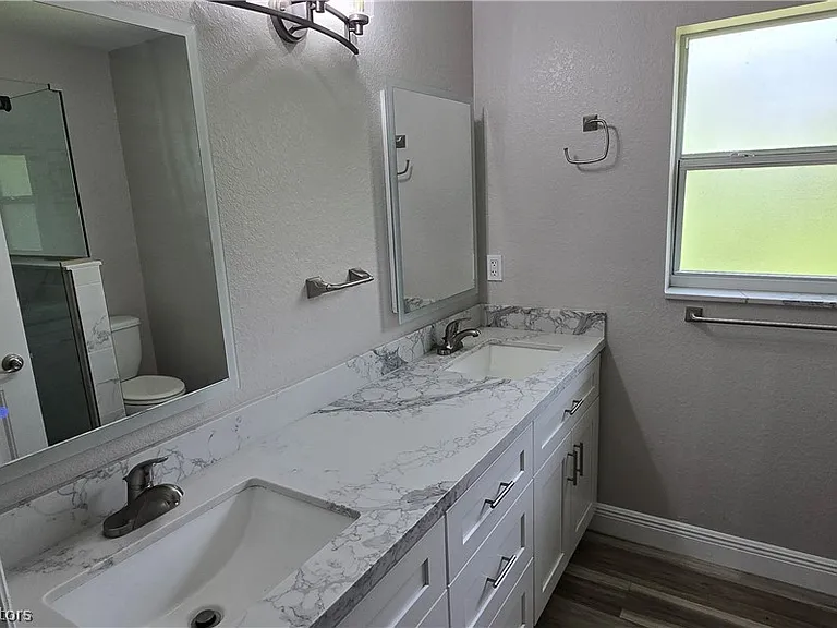 4410 Lake Haven Blvd — Photo 14