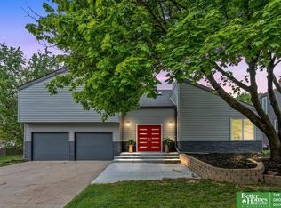 4012 N 116th Cir, Omaha, NE 68164