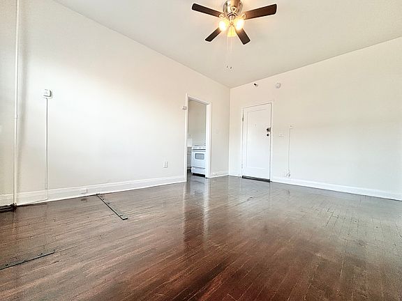 5th image of 147 S Normandie Ave #109A