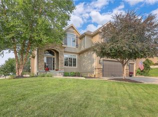 18733 W 99th St, Lenexa, KS 66220