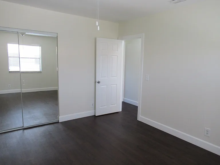 810 Park Pl — Photo 19