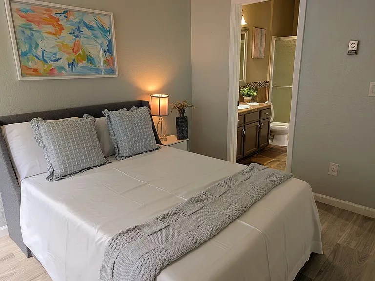 429 Cork Harbour Cir — Photo 9