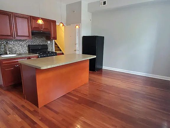 2nd image of 1614 S Broad St #2F