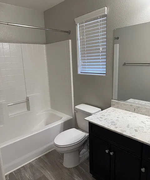301 Resolute Ave — Photo 18