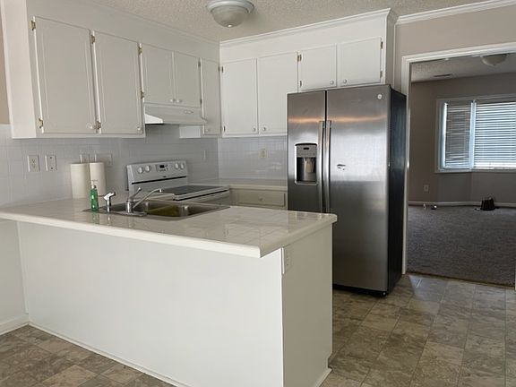 3rd image of 2136 Flagstone Ct APT I9