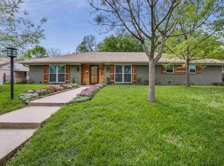 542 Topeka Dr, Woodway, TX 76712