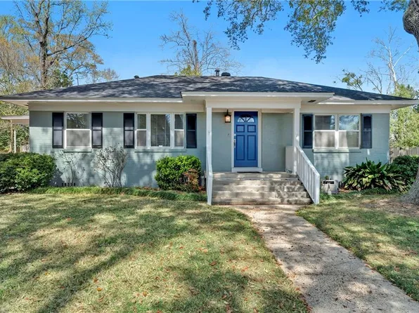 2852 Thornhill Dr, Mobile, AL 36606