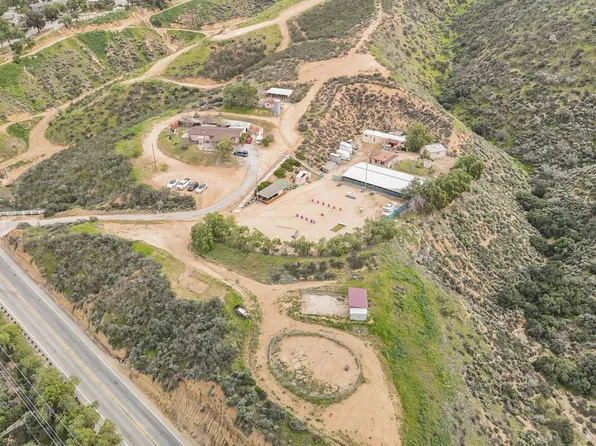 11426 Sierra Hwy, Saugus, CA 91390