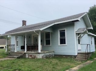 311 Chestnut St, Paris, IL 61944