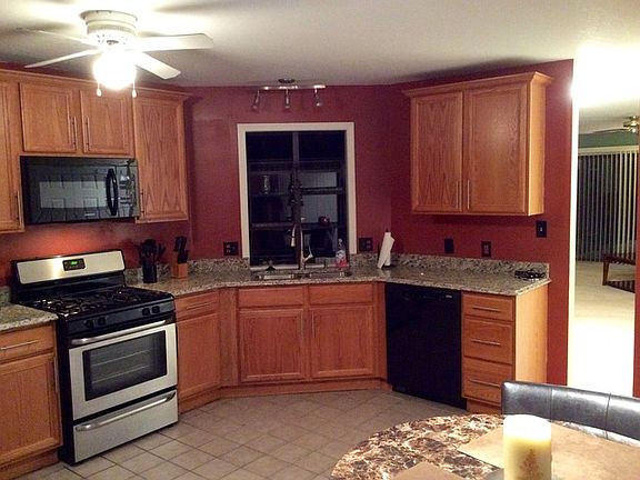 2nd image of 105 Dartmouth Dr