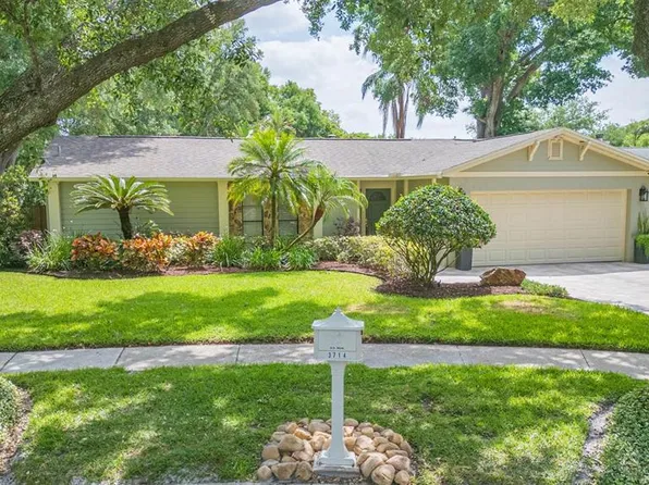 3714 Village Estates Pl, Tampa, FL 33618
