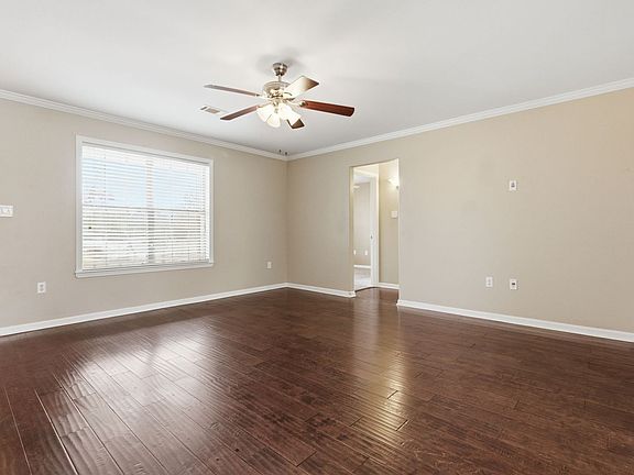 5th image of 127 Willow Grove Rd