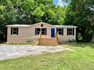 304 W Jones Ave, Calera, OK 74730