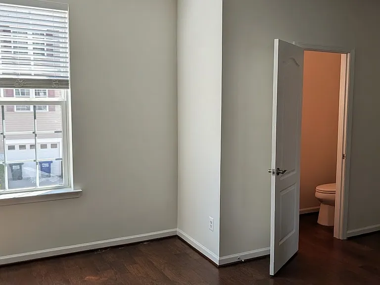 7821 Taggart Ct — Photo 19