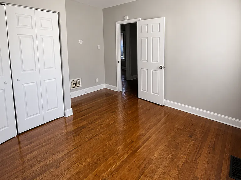 3676 Montana St — Photo 10