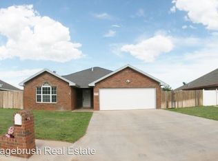 1717 Tiffani Ln, Clovis, NM 88101