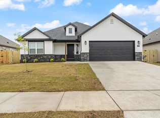 1101 Monarch Rd, Centerton, AR 72719