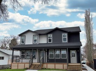 4 Bedroom, Edmonton, AB T5W 2W3