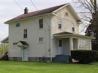 2826 Mercer Rd, New Castle, PA 16105