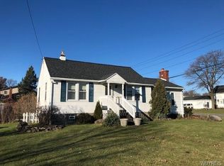 7530 Packard Rd, Niagara Falls, NY 14304
