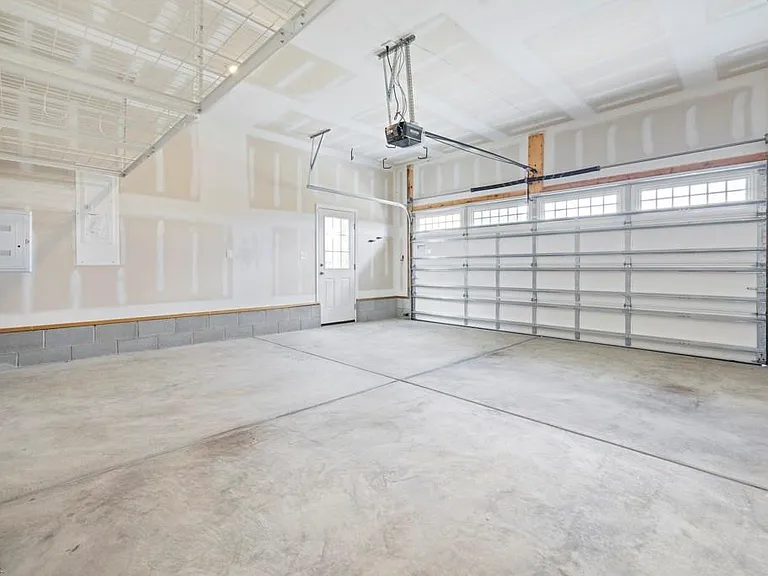 5101 Annapolis Dr — Photo 11