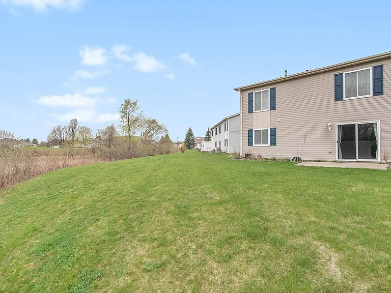 9527 Greenfield Ct — Photo 16