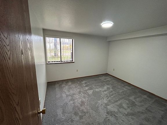 4th image of 2209 Spansail Dr APT 37