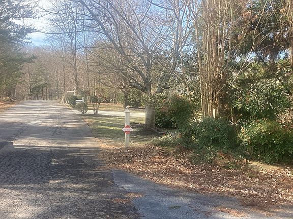 5th image of 1150 Highland Rd