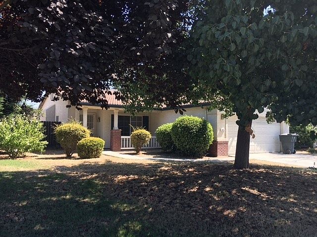 2nd image of 3926 W Delta Ave