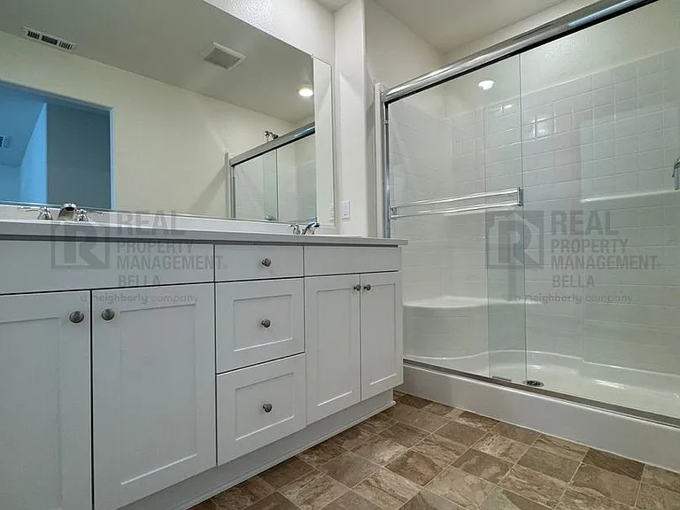 29555 Copper Hill Ct — Photo 41
