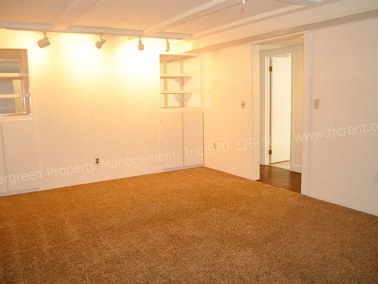 1228 Southridge Dr — Photo 14