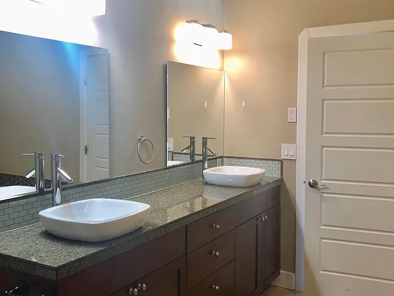 1700 Lawton Dr #A-C — Photo 7