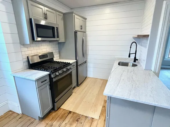 (undisclosed Address), Portland, ME 04101