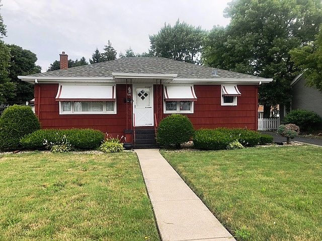 1st image of 536 E 161st St