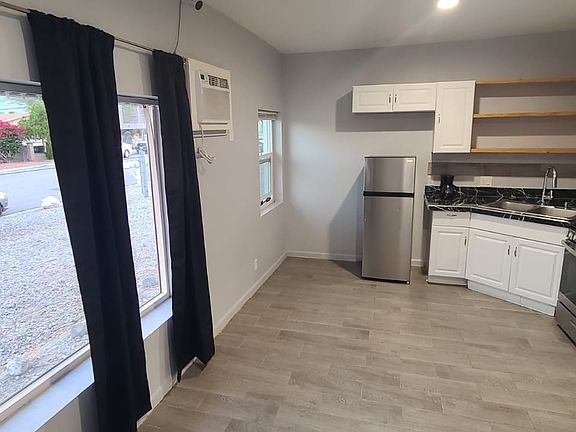 2nd image of 66012 Estrella Ave APT 3