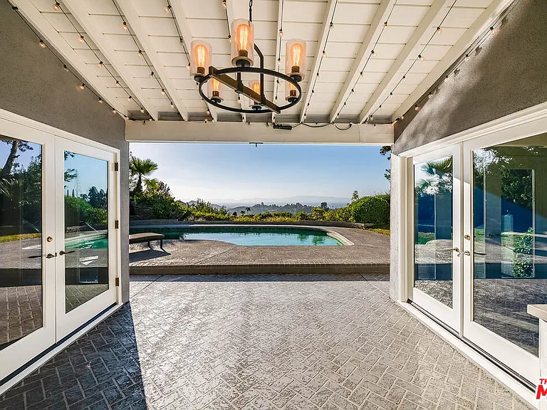 3115 Dona Susana Dr — Photo 35