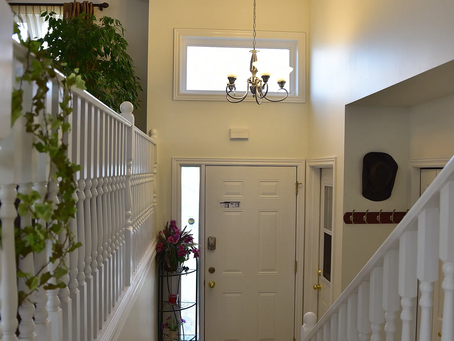 4 bed, 1200 sqft, $3,200 — Photo 3