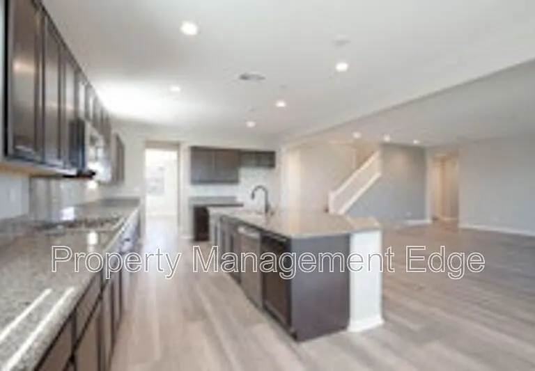 30524 Fragrant St — Photo 27