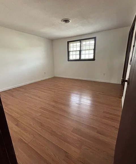 69 Constance Ln #2 — Photo 8