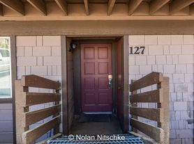 165 Old Mammoth Rd, Mammoth Lakes, CA