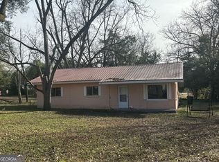 62 House Ave, Lumpkin, GA 31815