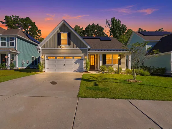110 Abbey Terrace Rd, Moncks Corner, SC 29461