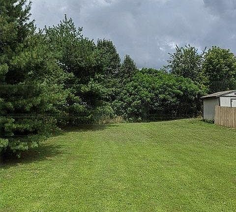 4th image of 1501 Autumn Dr