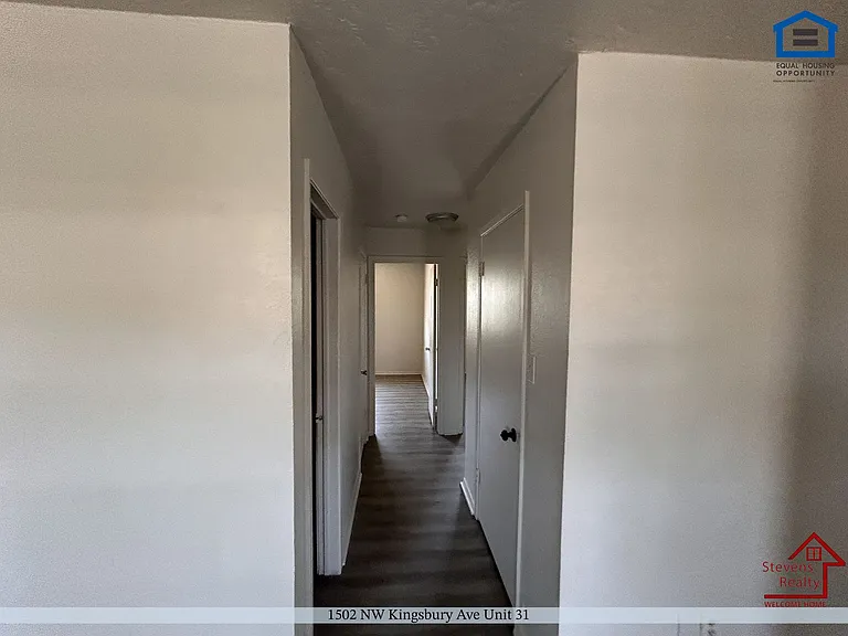 Amber Apartments — Photo 65