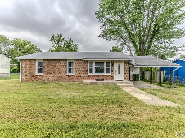 520 Keeton Rd, Rolla, MO 65401
